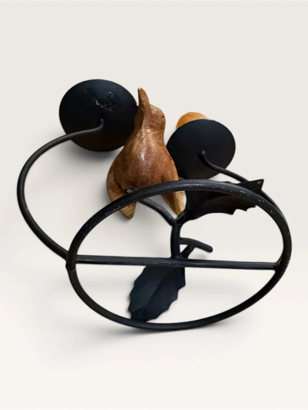 N/A features curved